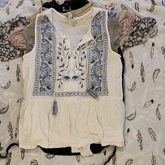 Lucky Brand and others 12 piece top bundle - Picture 1 of 2